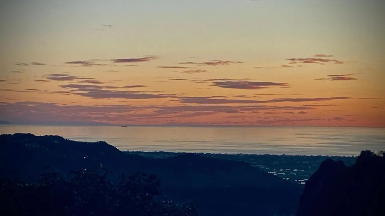The Simple Life - Farmstead Above The Sea Villa Casoli